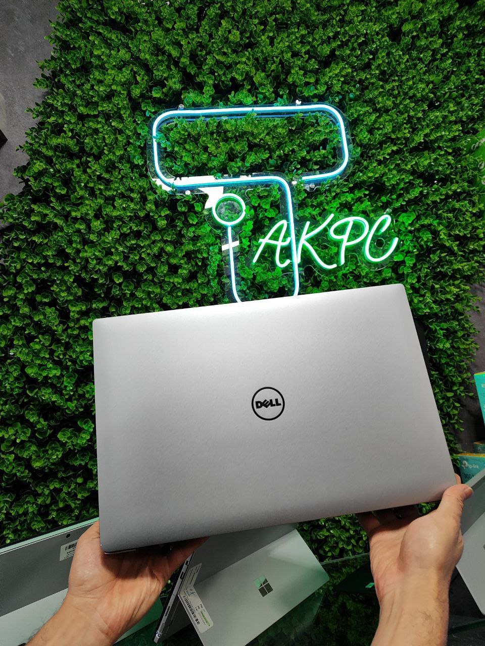 photo_۲۰۲۴-۱۱-۰۴_۰۷-۱۶-۱۳ Dell Precision 5520 Intel Core I7-7820HQ